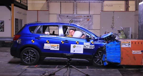 SUZUKI SUZUKI S-CROSS