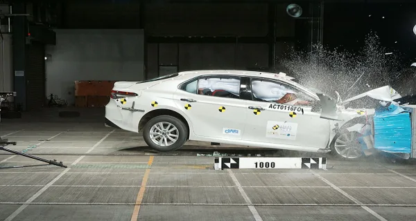 TOYOTA TOYOTA CAMRY